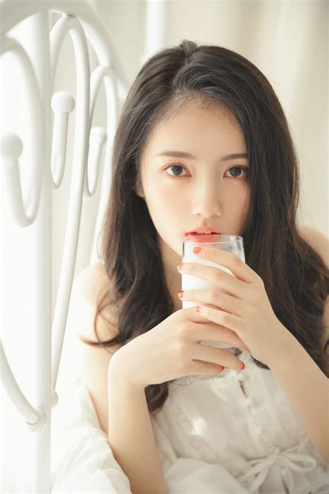 曼联两人本月仍可能离队！曝不买中场原因，强留新帝星有特别计划